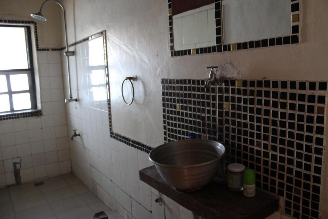 La Guesthouse Etoile كوتونو المظهر الخارجي الصورة