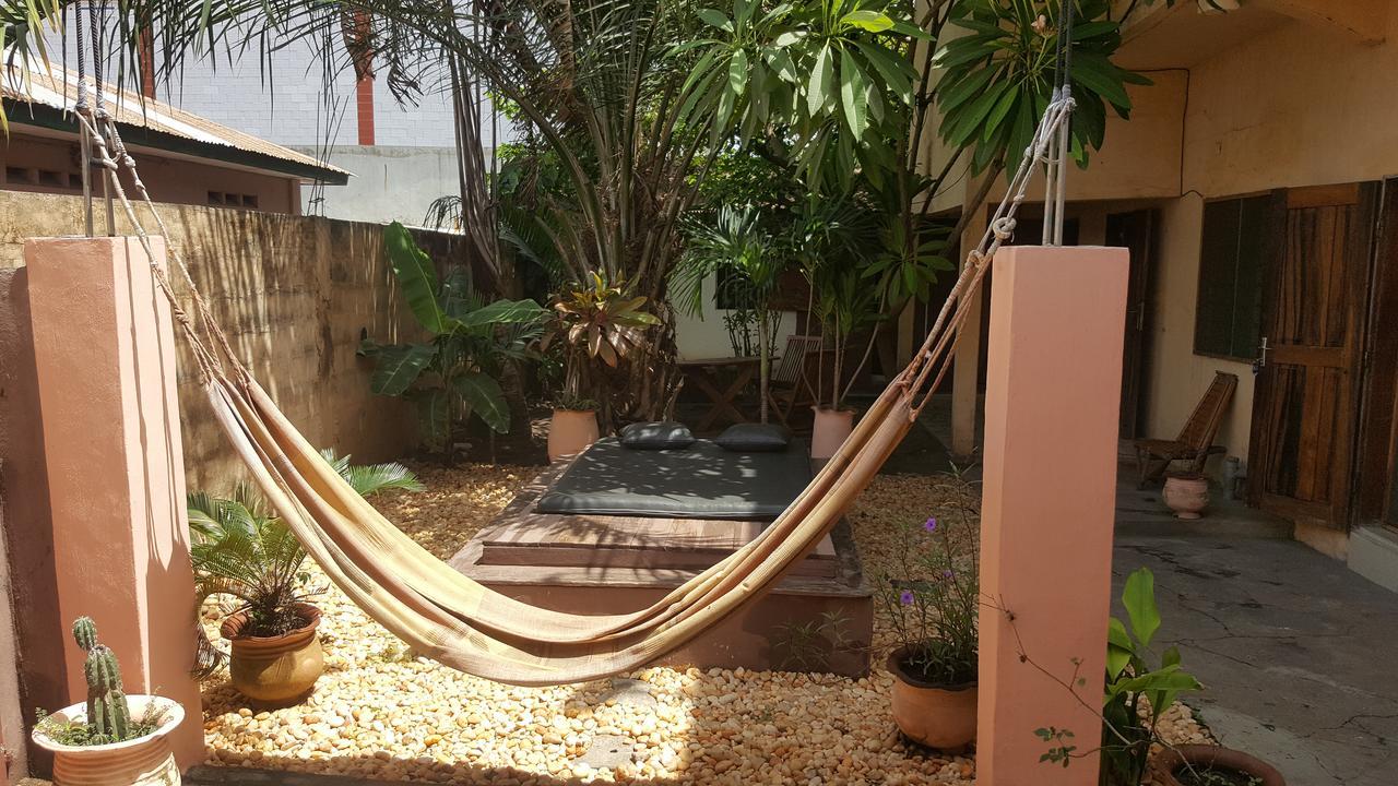 La Guesthouse Etoile كوتونو المظهر الخارجي الصورة